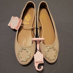 Sam & Libby | Beige Flats With Gold Decorations